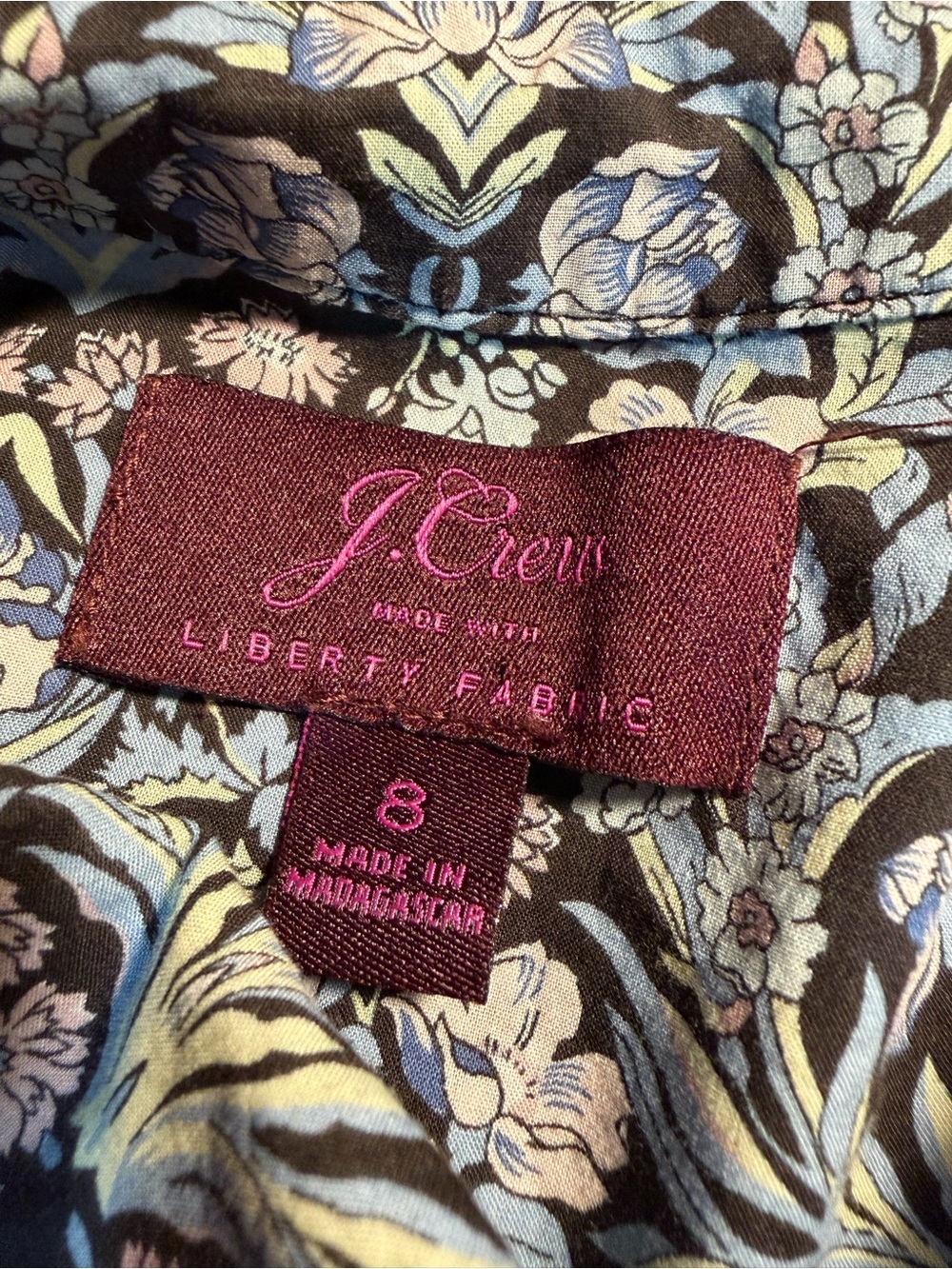 J. Crew x Liberty London Button-Up ‘Perfect Shirt’ in “Junes Meadow Floral” Sz 8 - Picture 5 of 16